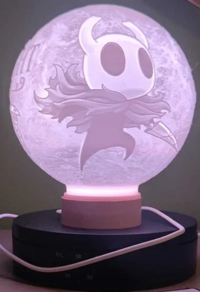 浮雕式的 Hollow Knight