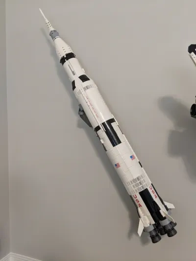 适用于“积木”Apollo Saturn V - 10283的壁挂