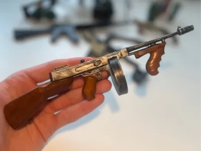 模型汤姆逊冲锋枪