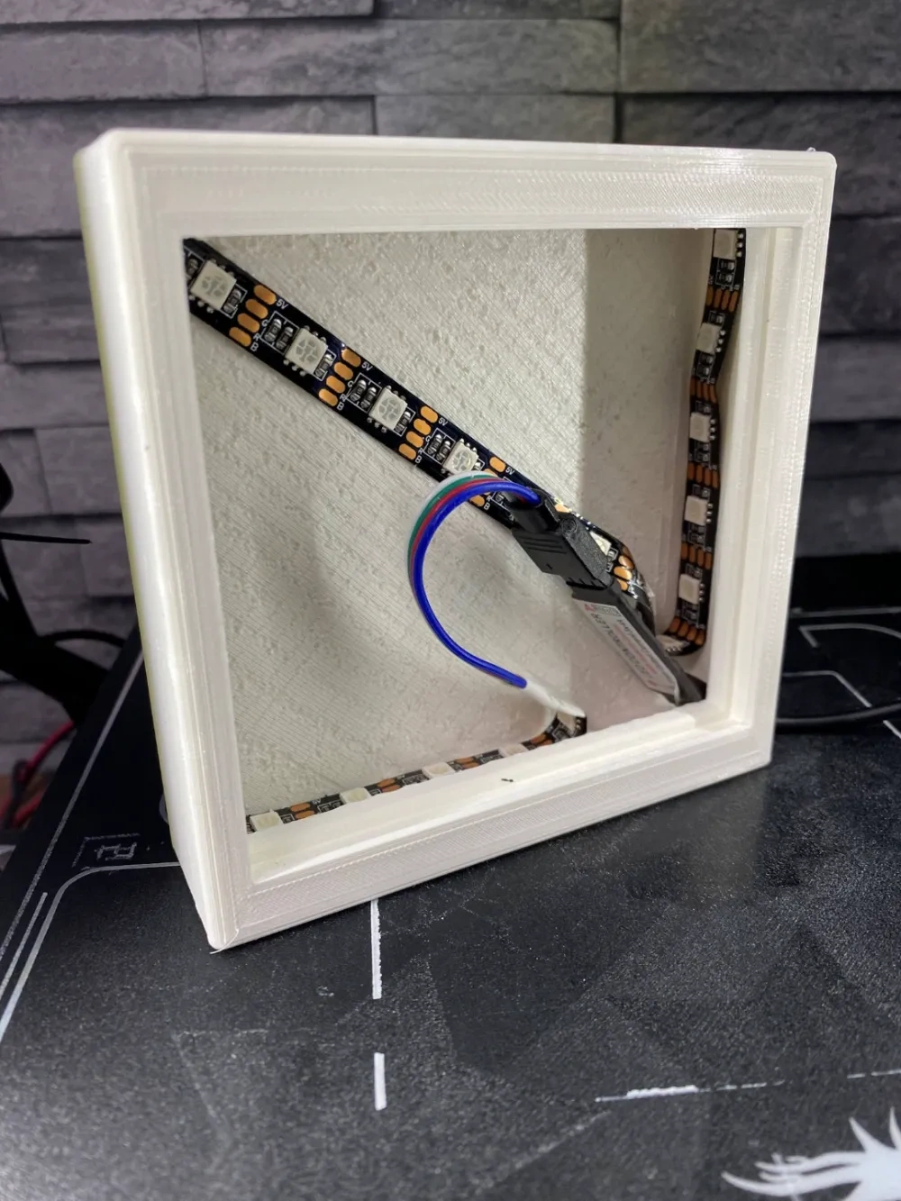 10x10厘米的透雕盒子 来自 manu27400 - MakerWorld