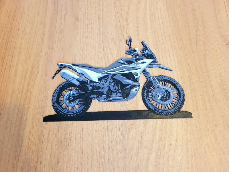 KTM 890 Adventure R：摩托车爱好者的选择