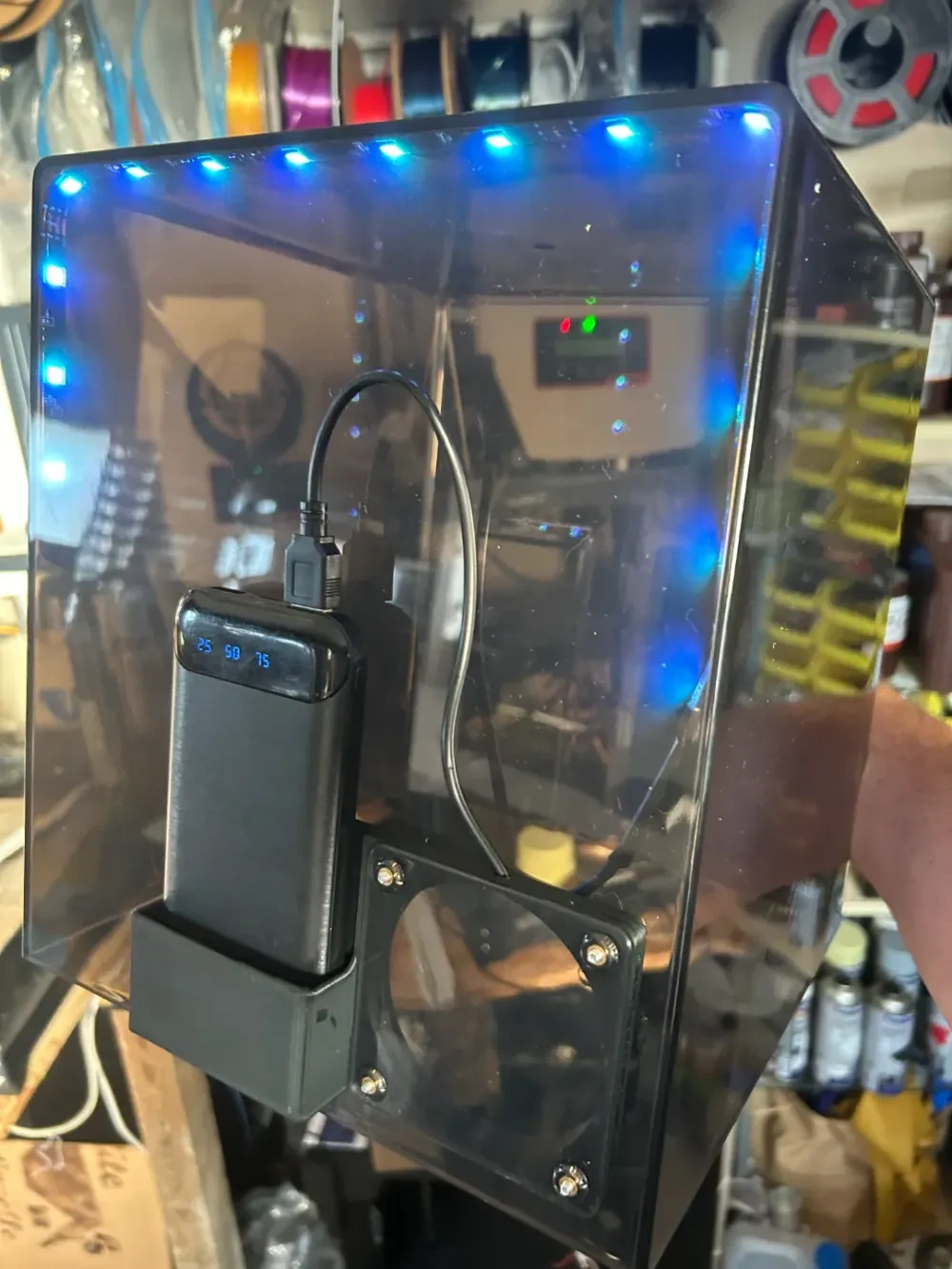Elegoo Mars 5 Ultra适配器带LED灯和电池座 来自 mairyjulien MakerWorld
