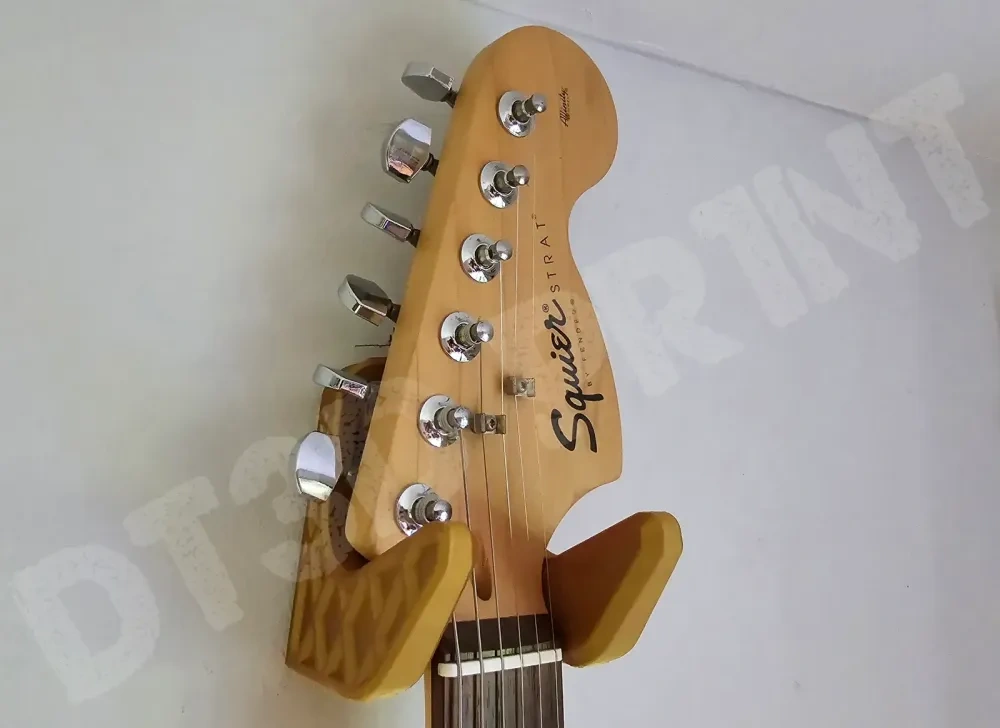 Heavy Duty Guitar Wall Hanger Light Weight Design 来自 DT3D_PR1NT