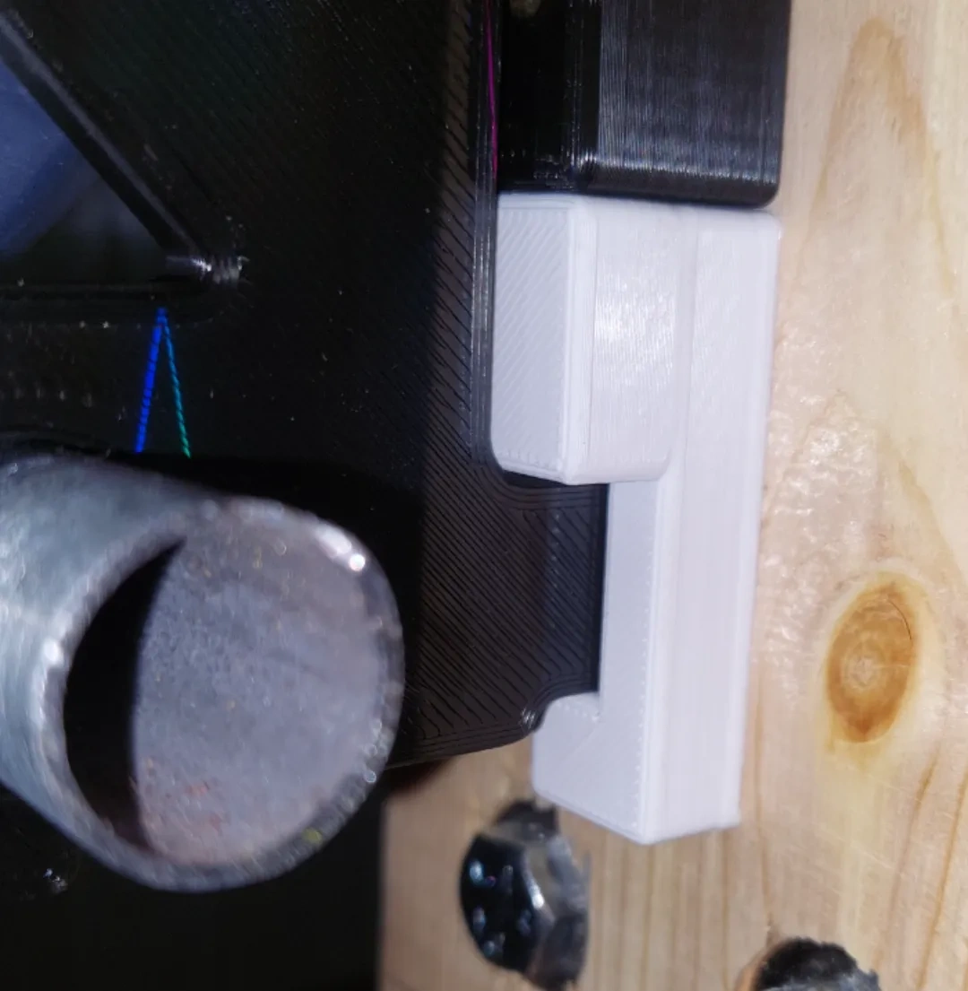 Reprack Rod Retainer Reprack Retainer Clip v1.0 来自 Menthelm MakerWorld:免费下载 3D 模型