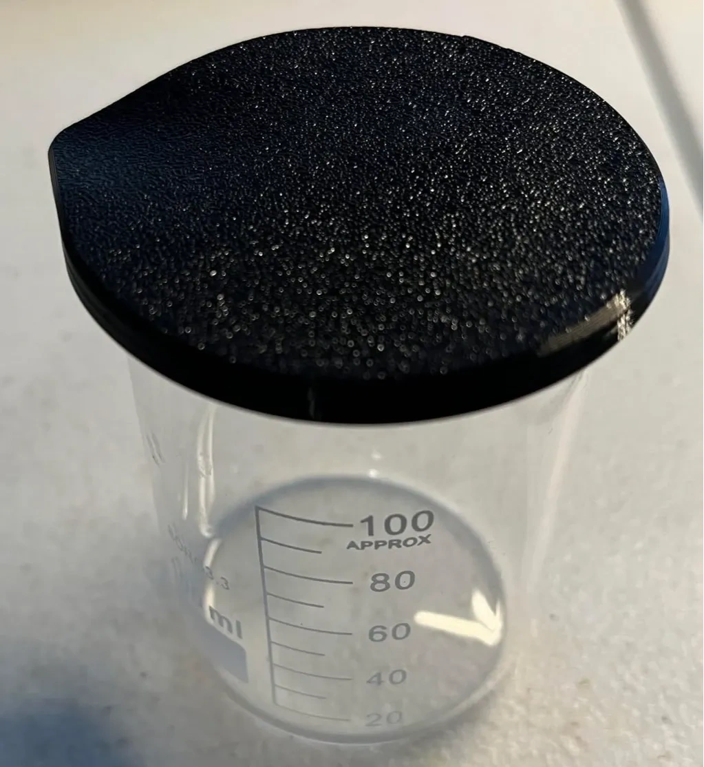 100毫升烧杯盖 TPU 来自 Brighton's 3D Forge - MakerWorld