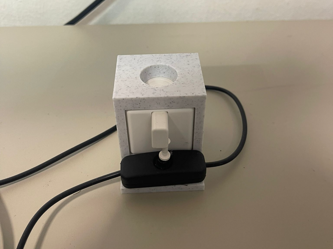 FingerBot按钮推杆安装座 - 免费 3D 打印模型 - MakerWorld