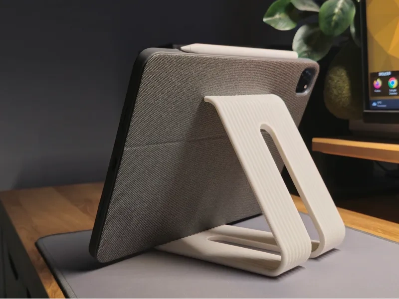 二合一支架和升降器 • iPad 平板电脑和显示器
