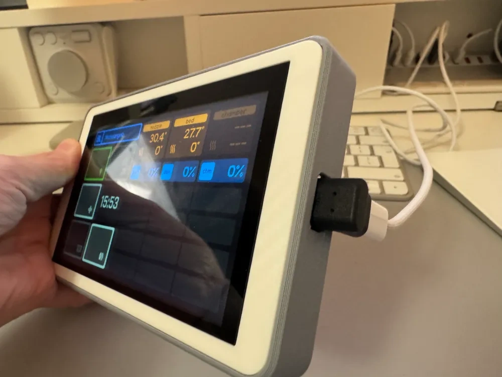 Xtouch Unix xtouch-pro USB接口版本 - 免费 3D 打印模型 - MakerWorld