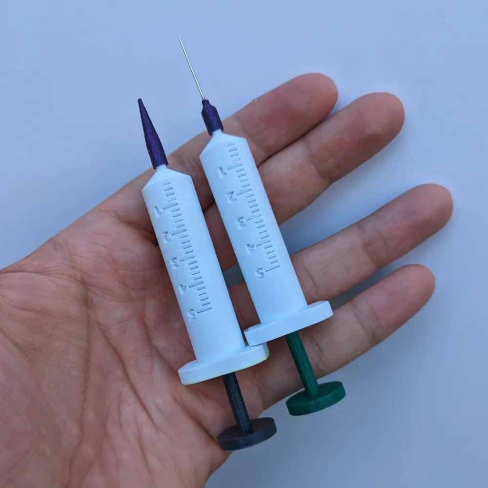 可定制的刻度注射器钥匙扣 来自 custom3dmodels MakerWorld:免费下载 3D 模型