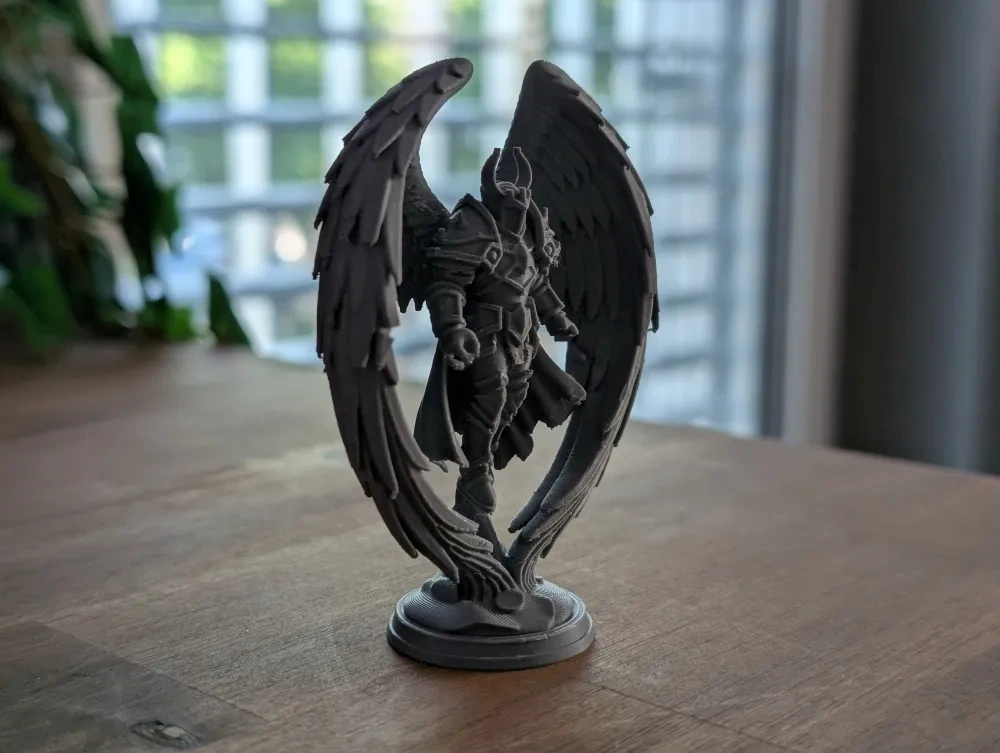 暗黑天使骑士雕像 来自 Cosa_93 MakerWorld:免费下载 3D 模型