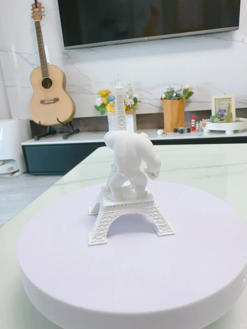 金刚爬埃菲尔铁塔模型-法国巴黎 - 免费 3D 打印模型 - MakerWorld