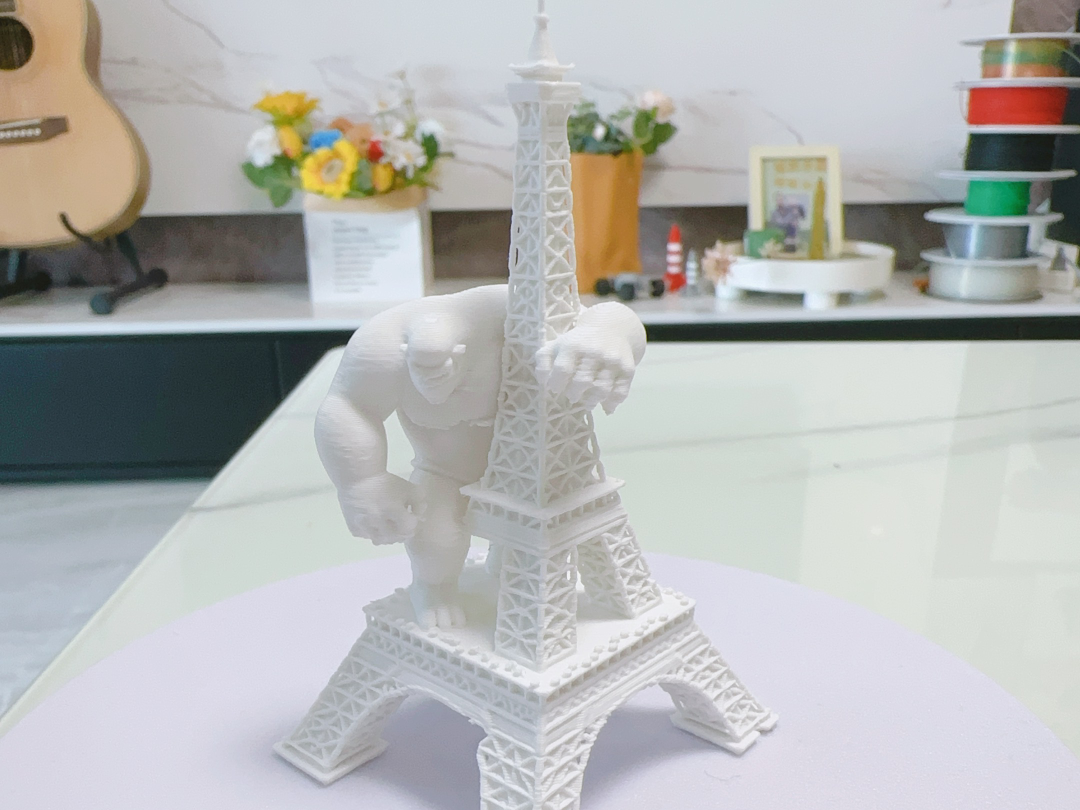 金刚爬埃菲尔铁塔模型-法国巴黎 - 免费 3D 打印模型 - MakerWorld