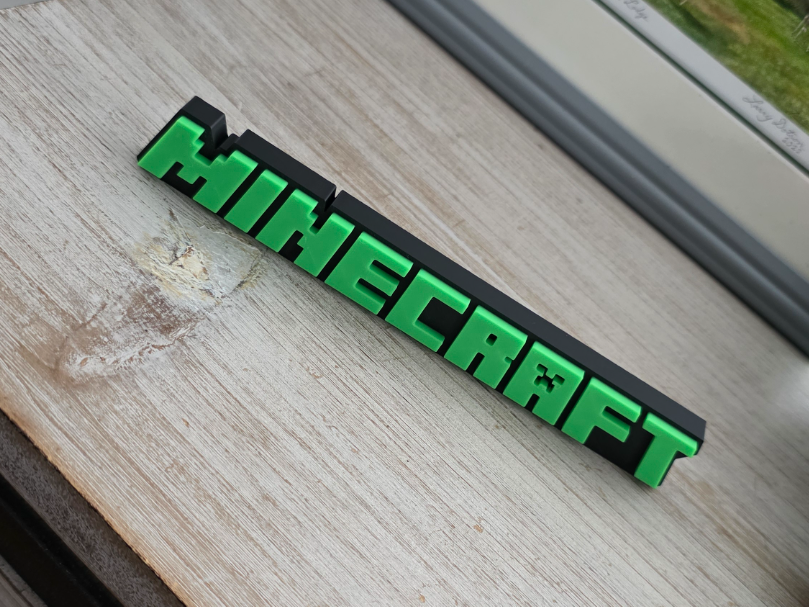 Minecraft 标志桌上或书桌展示牌 来自 IronSerif MakerWorld:免费下载 3D 模型