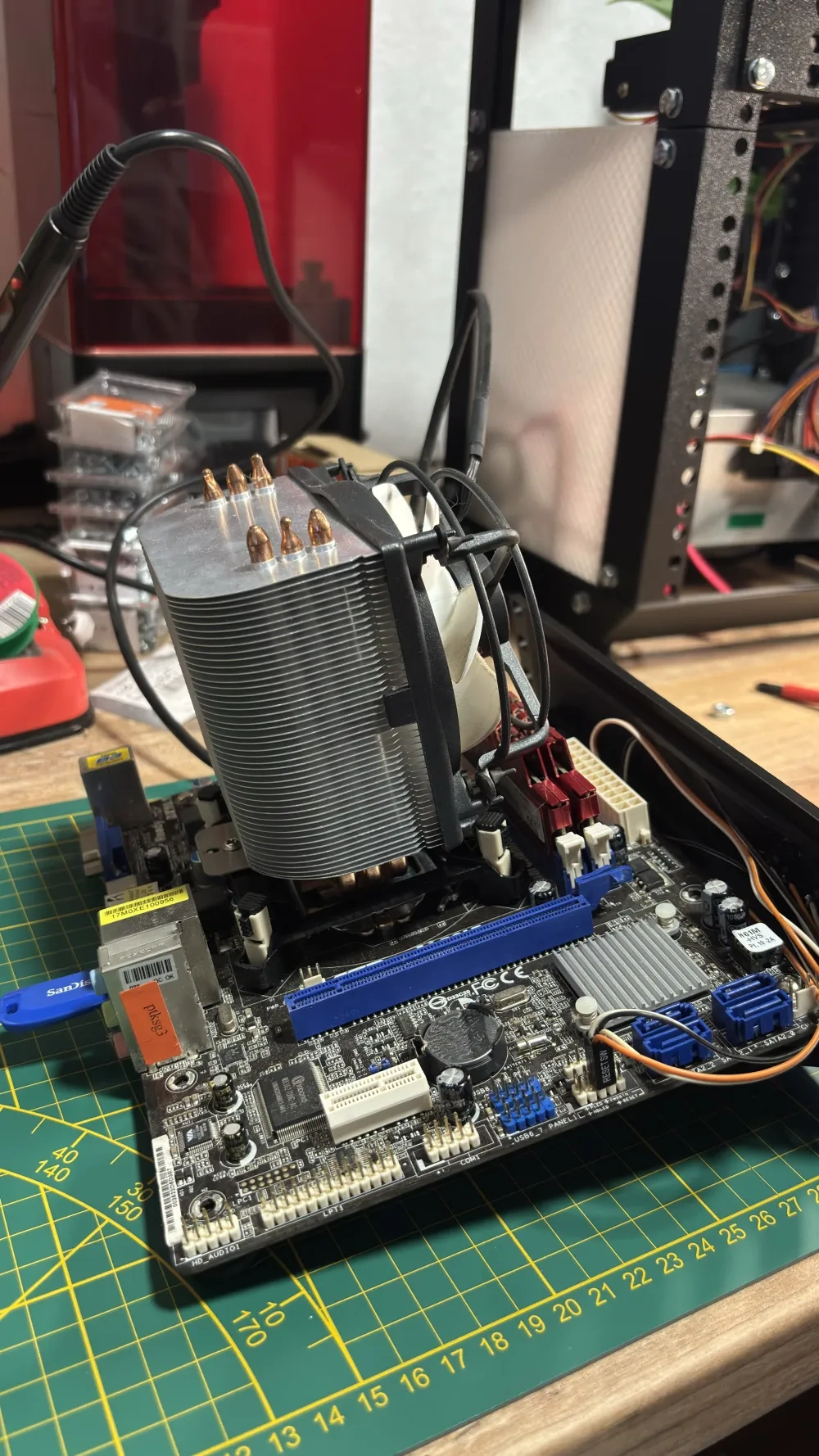[Lab Rax] micro ATX (mATX) 10英寸机架托盘 - 免费 3D 打印模型 - MakerWorld