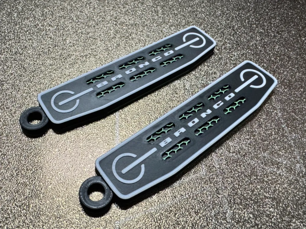 Ford Bronco OEM 格栅钥匙扣 - 免费 3D 打印模型 - MakerWorld