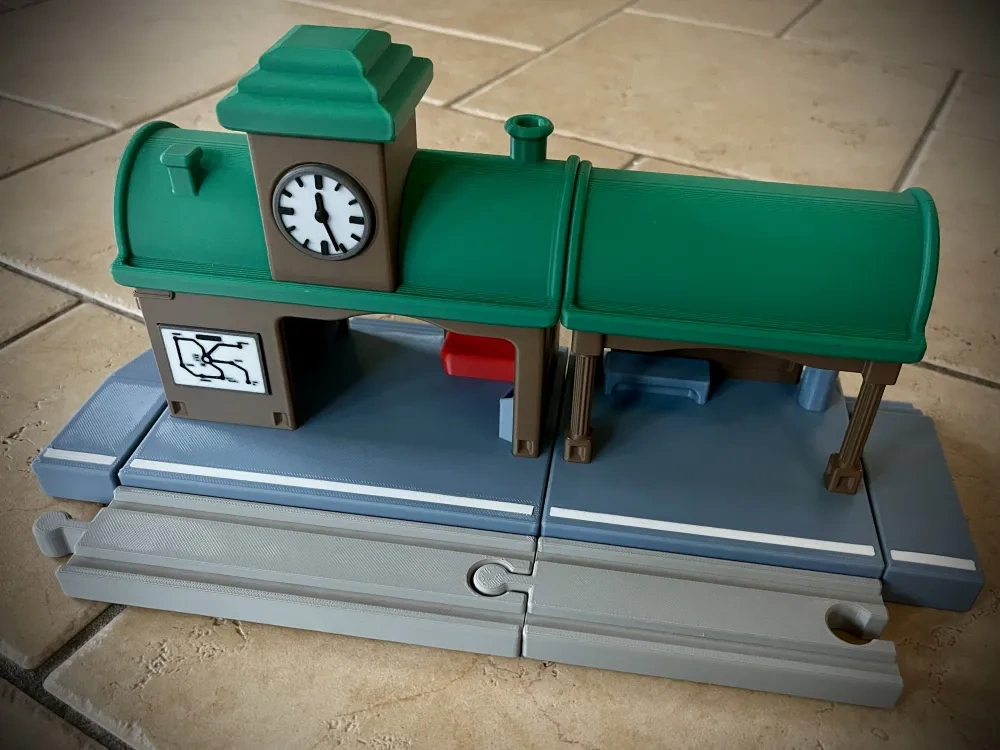1900年车站，模块化可扩展 - Brio & Lillabo 来自 CreatorPaul MakerWorld：免费下载 3D 模型