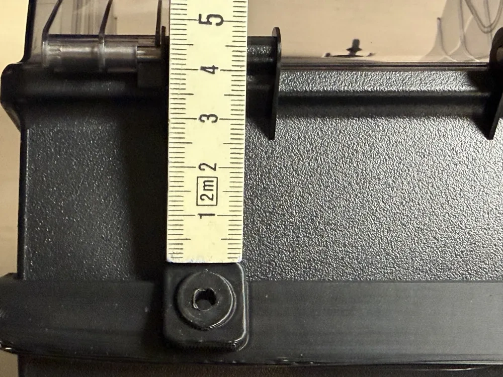 Sovol / Comgrow SH02 干燥机的后出料口 来自 RVfan MakerWorld：免费下载 3D 模型