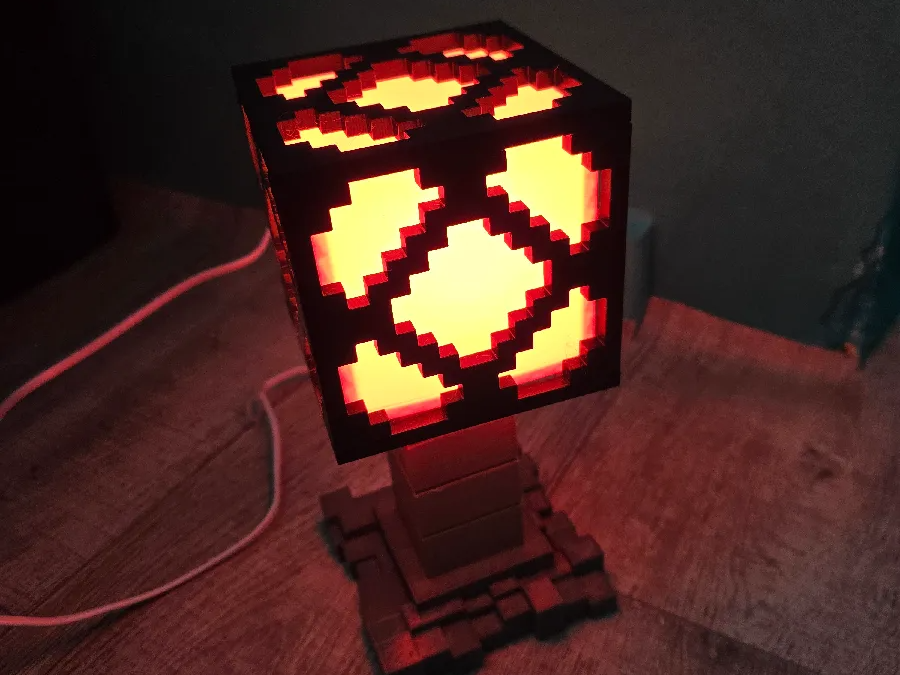 红石灯 - 床头柜版 - Minecraft 来自 projectprint_3d MakerWorld:免费下载 3D 模型