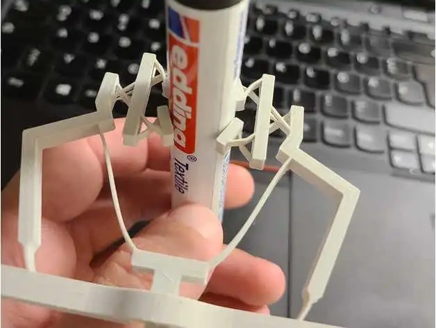 双稳态柔性机器人夹具(分形夹爪) 来自 Fabian Veile MakerWorld:免费下载 3D 模型